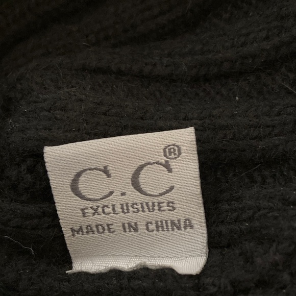 C.C Black Knit Pom Pom Beanie - Picture 3 of 5